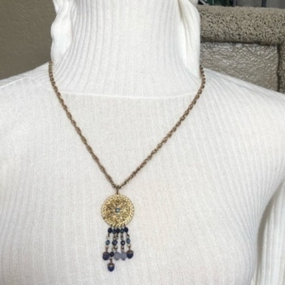 Vintage Sarah Cov Dreamcatcher Necklace 
Preowned good condition - Picture 1 of 3